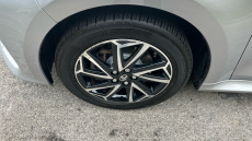 Toyota Yaris 1.5 Hybrid Design 5dr CVT Hybrid Hatchback